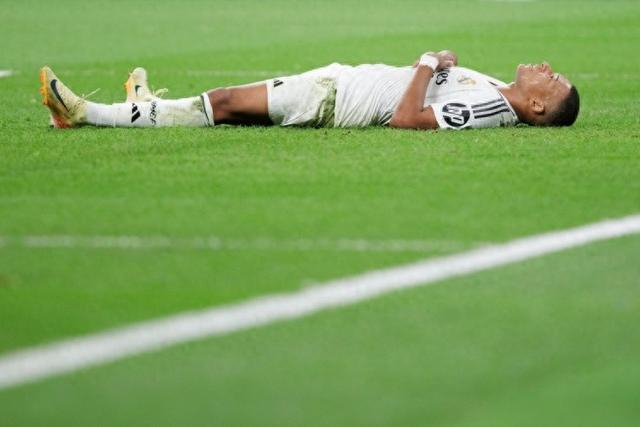 NBA球员数据统计：得分、篮板、助攻排行,