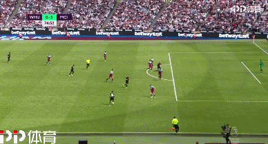 德国人被“搞懵”了！樊振东一己之力，让一座欧洲小城“沦陷”！